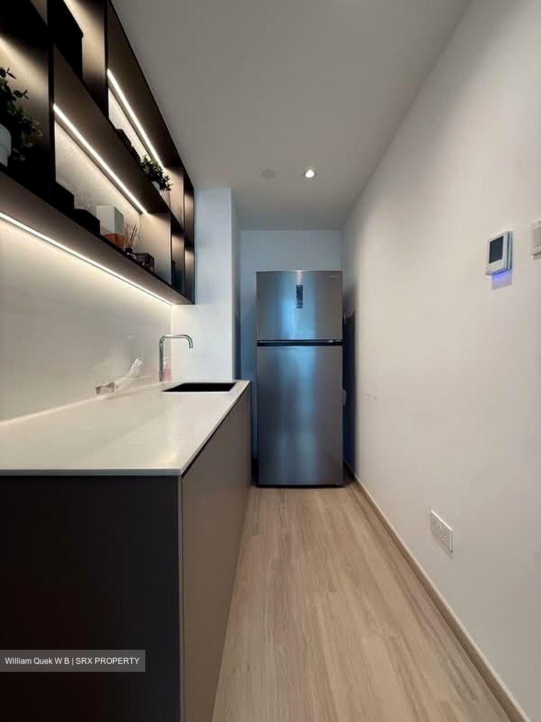 Arc 380 (D8), Office #532390831